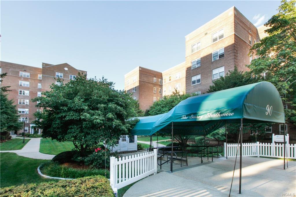 90 Bryant Avenue - Photo 1