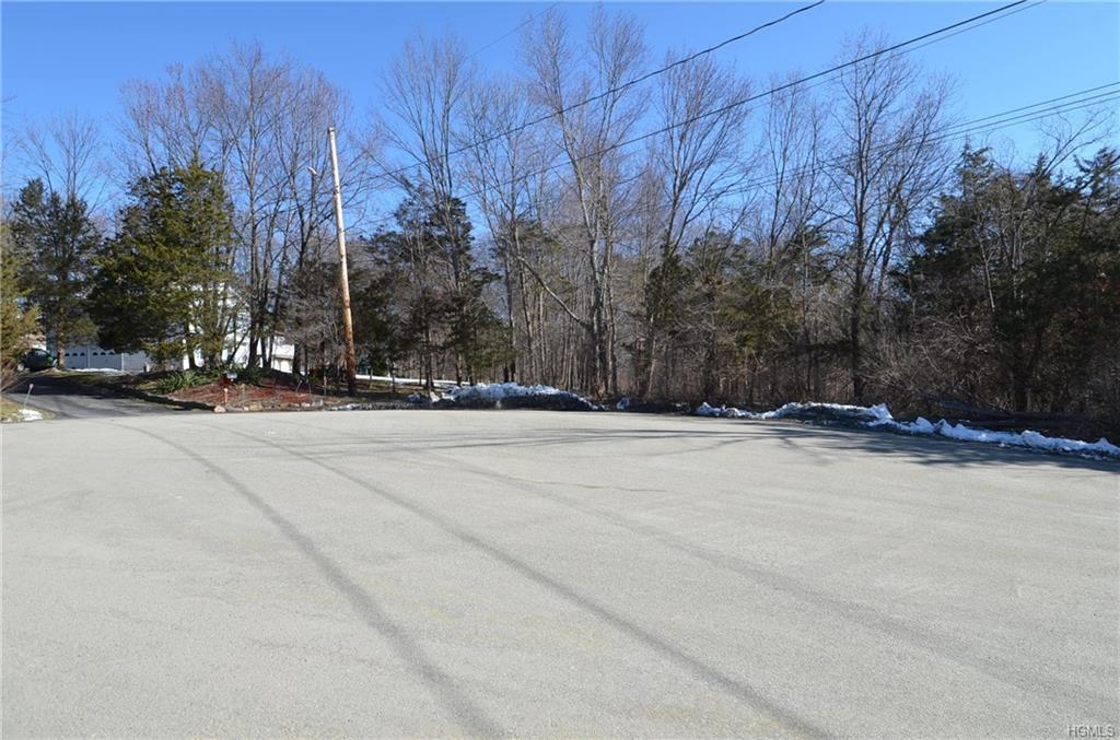 20 Crest Court - Photo 1