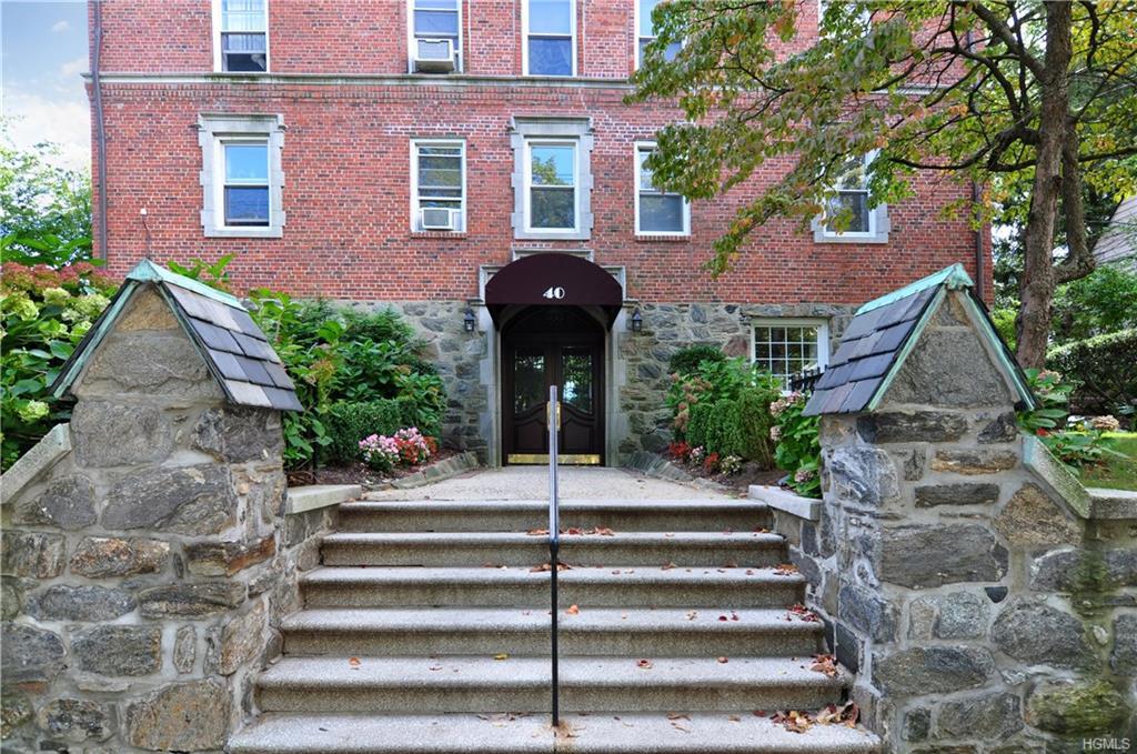 40 Birch Street - Photo 1