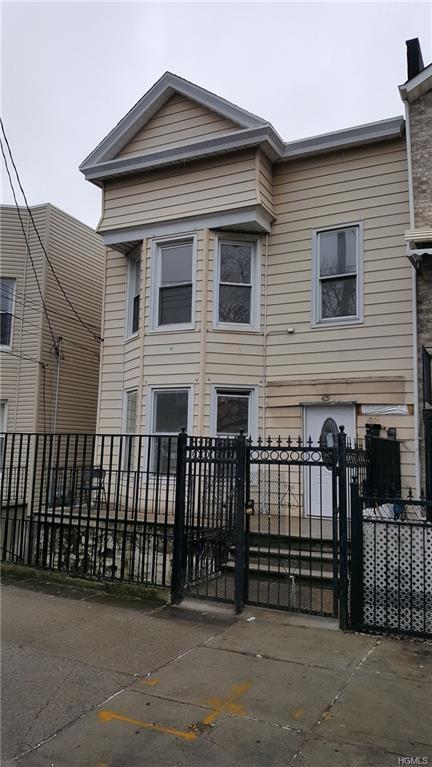 1651 Garfield Street - Photo 1