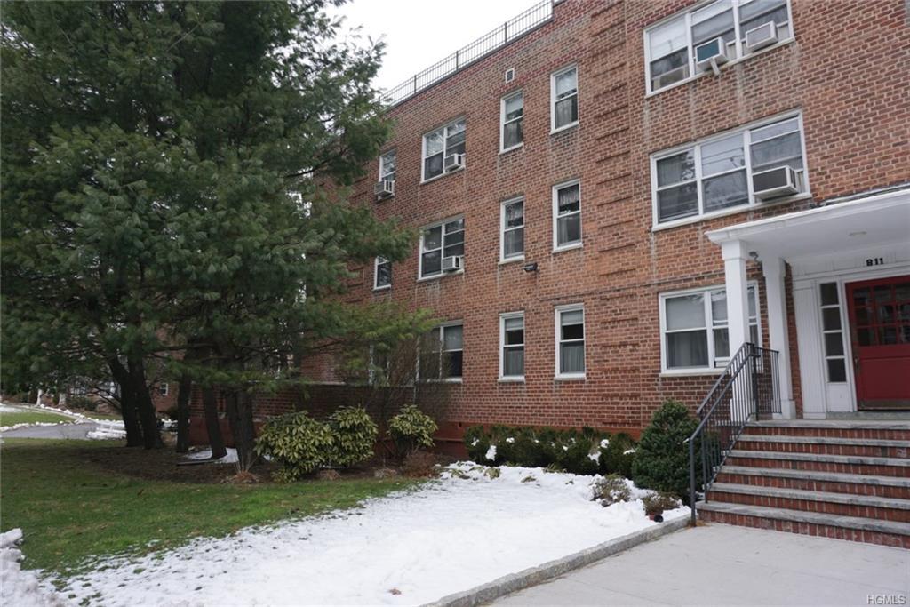 811 Palmer Road - Photo 1