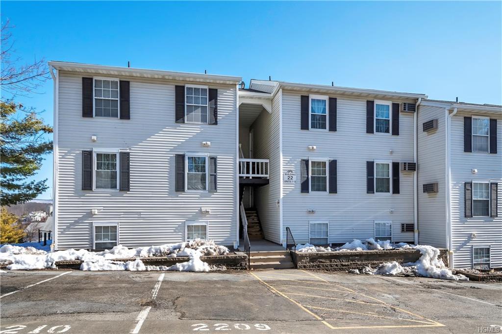 22 Lexington Hill - Photo 1