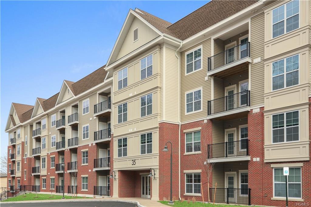 35 Valley Avenue - Photo 1