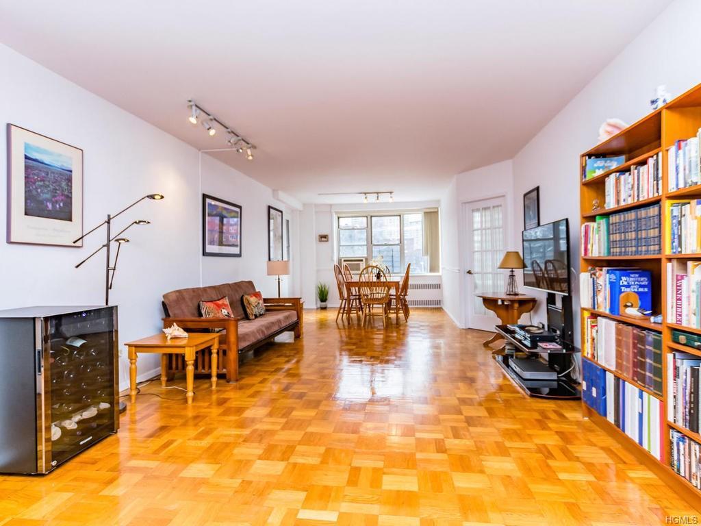 2601 Henry Hudson Parkway - Photo 1