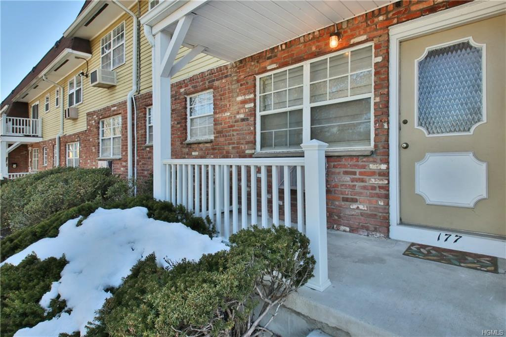 177 Parkside Drive - Photo 1
