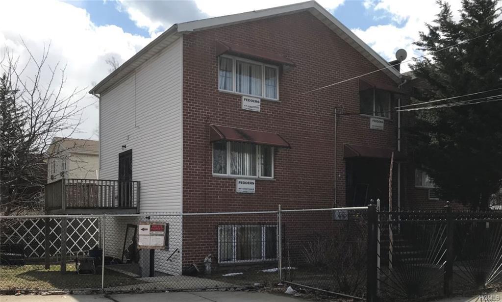 1844 Seward Avenue - Photo 1