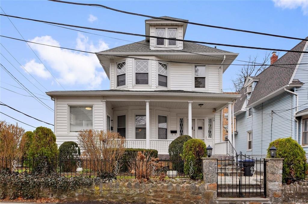 39 Maple Avenue - Photo 1