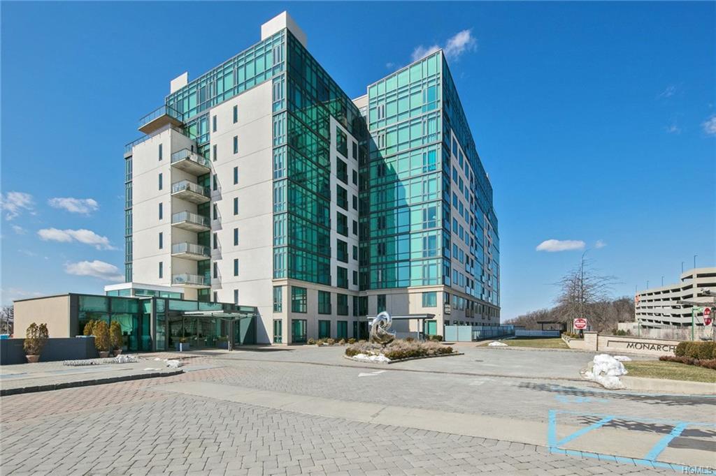 701 Ridge Hill Boulevard - Photo 1