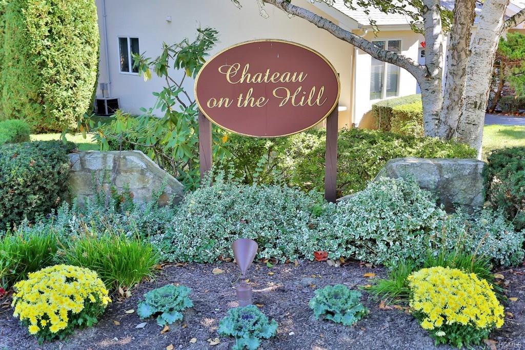 100 Chateau Lane - Photo 1