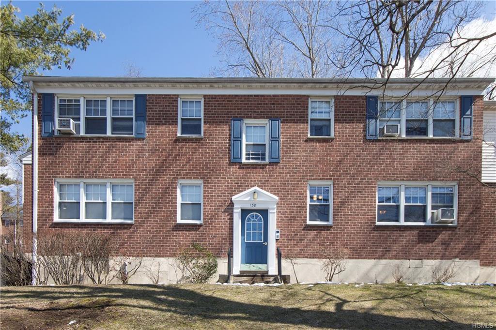 138 Underhill - Photo 1