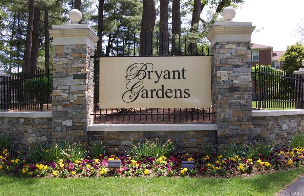 6 Bryant Crescent - Photo 1