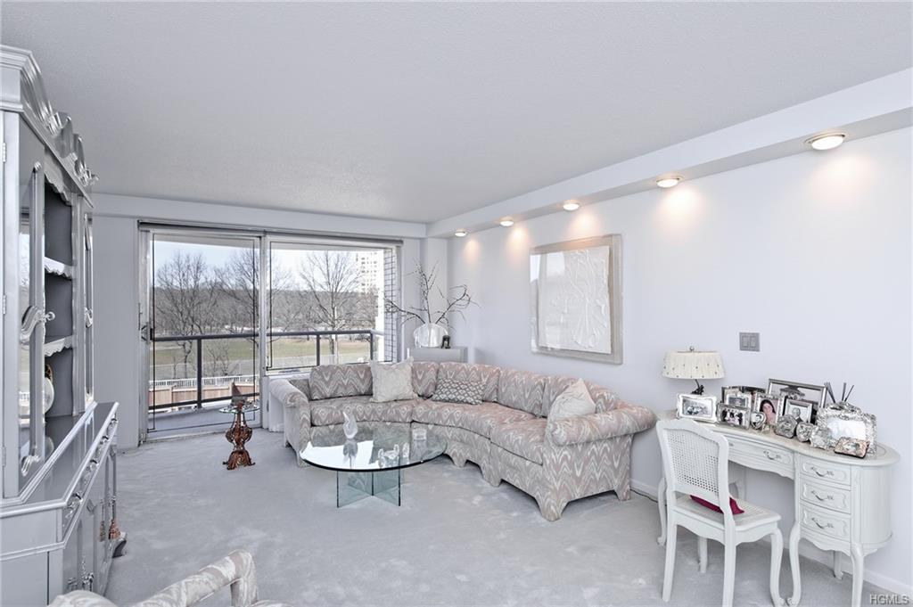 3333 Henry Hudson Parkway - Photo 1