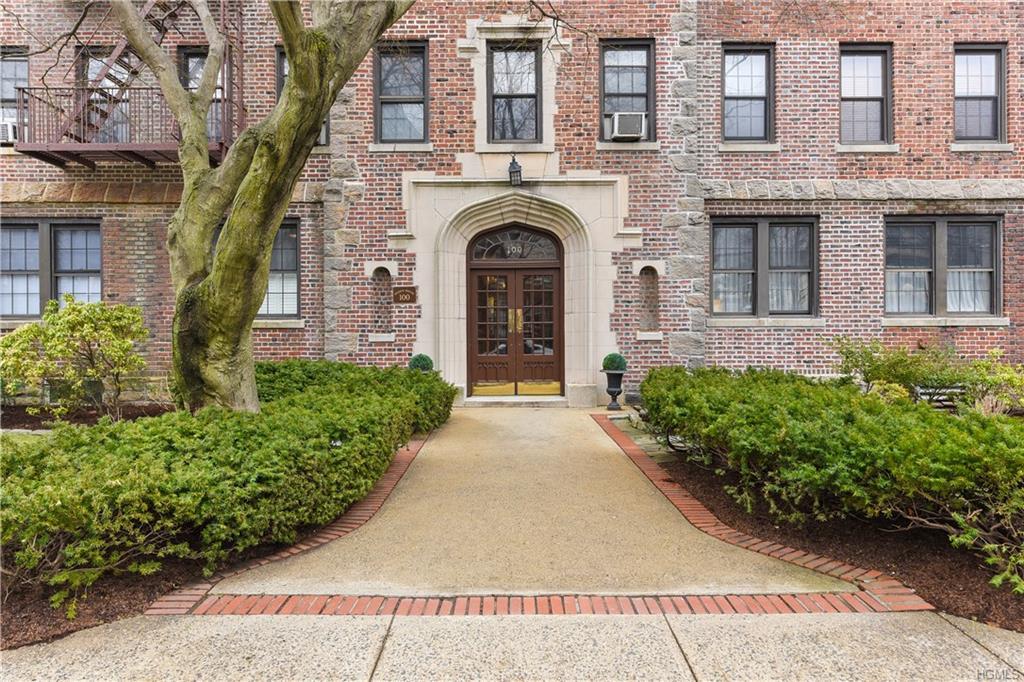 100 Parkway Road - Photo 1