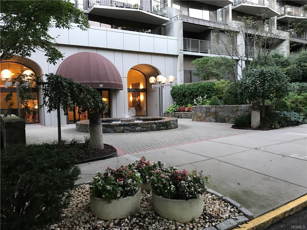 15 Stewart Place - Photo 1