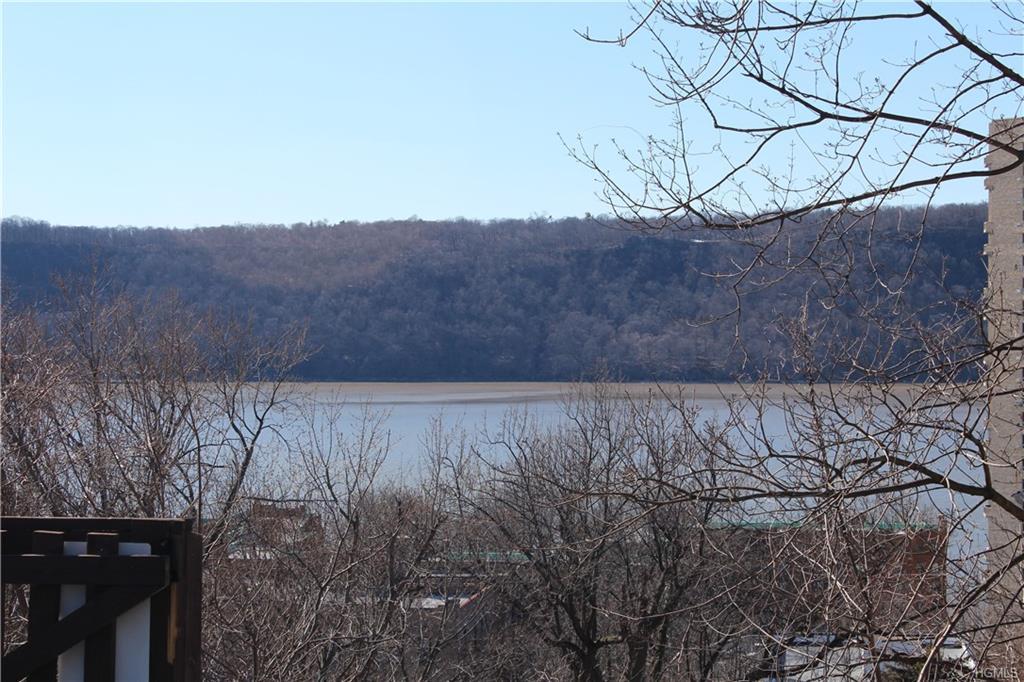 399 Broadway - Photo 1