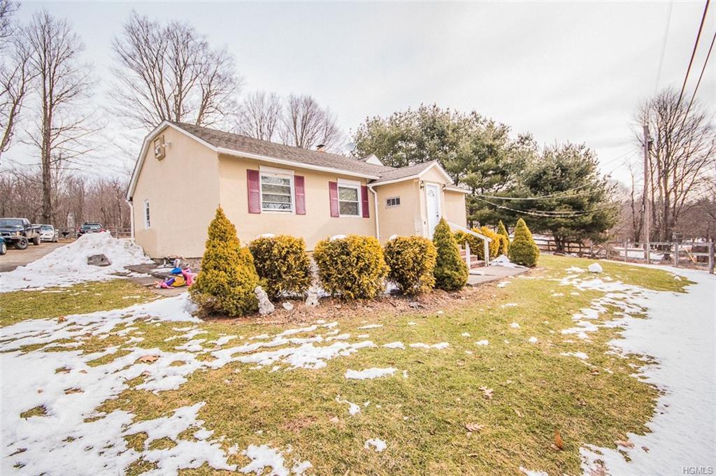 381 Oak Ridge Road - Photo 1