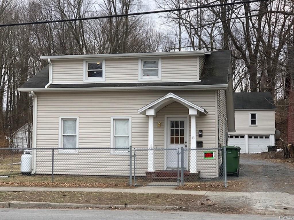 43 Warren Street - Photo 1