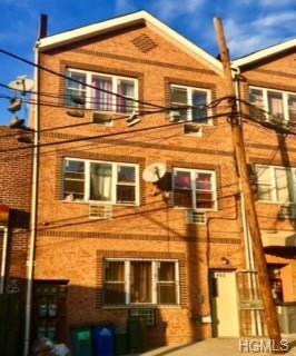 453 181st Street - Photo 1