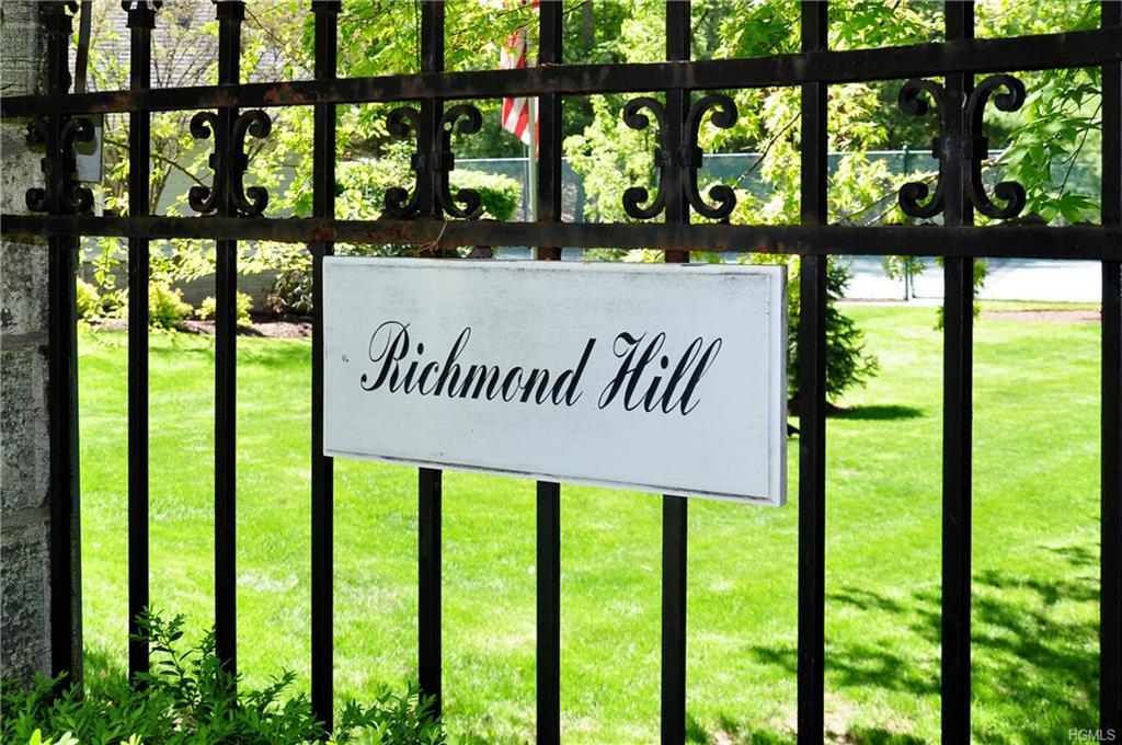 24 Richmond Hill - Photo 1