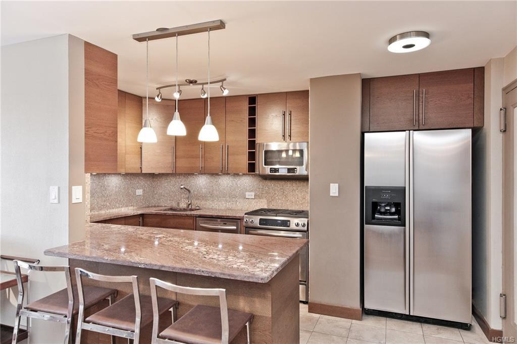 4525 Henry Hudson Parkway - Photo 1