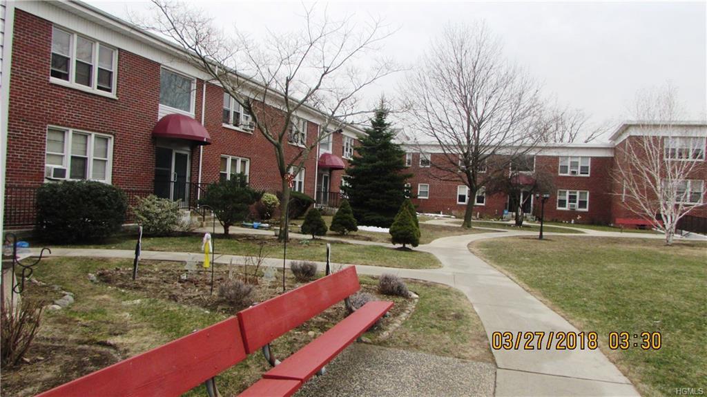 4 Arlington - Photo 1