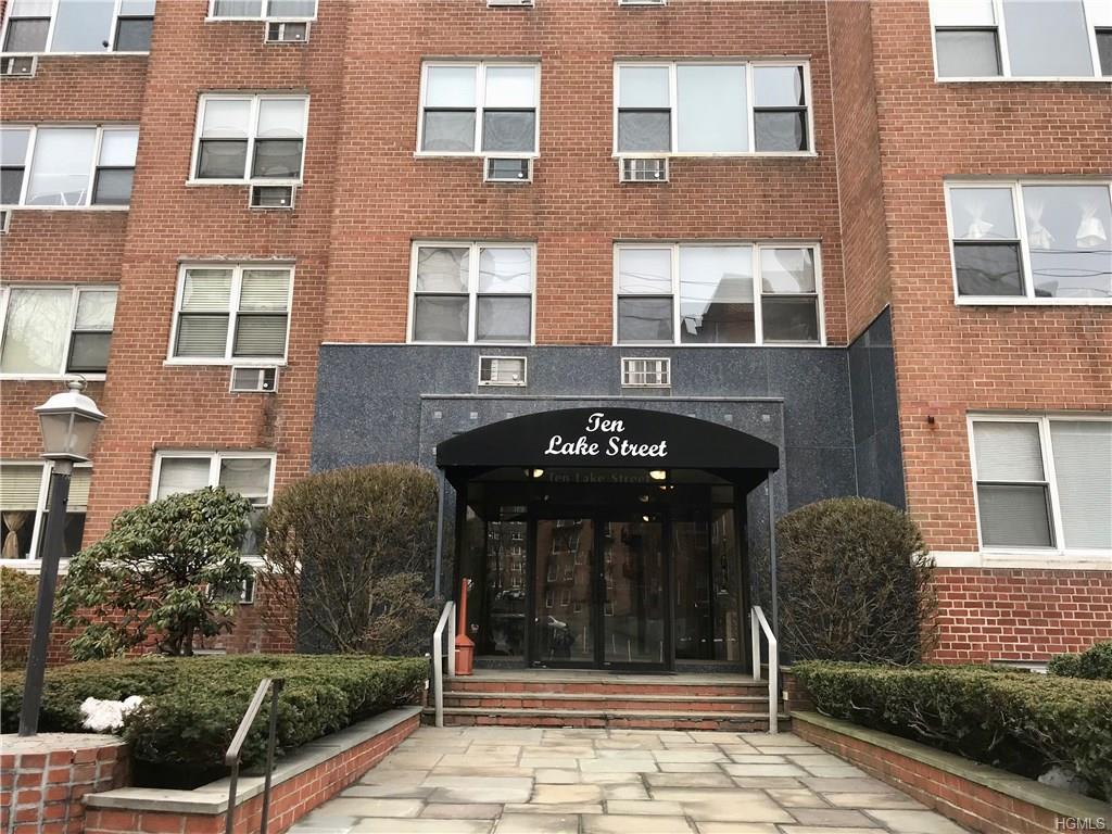10 Lake Street - Photo 1
