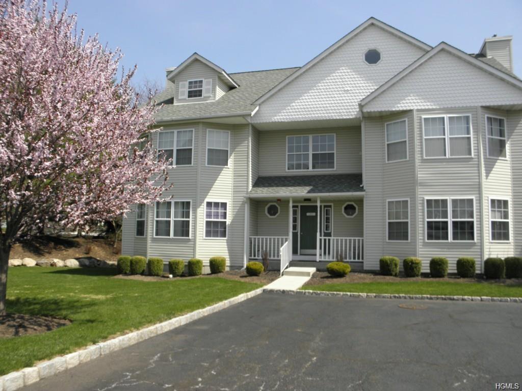 203 Ramapo Road - Photo 1