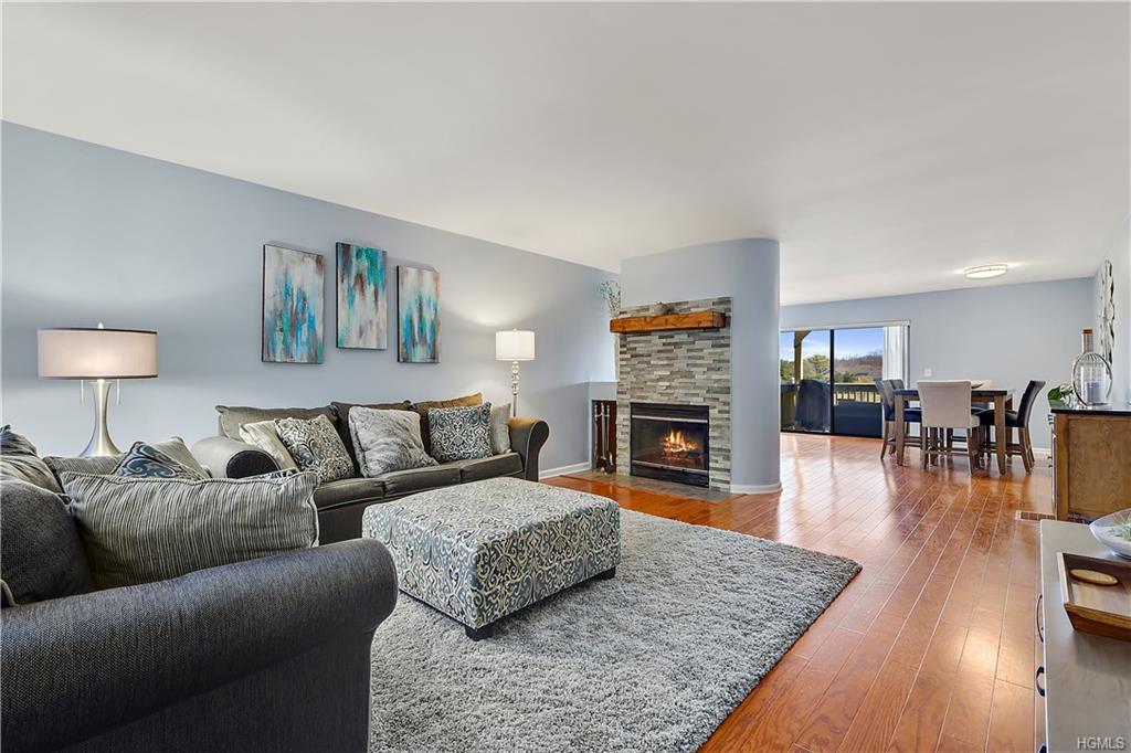 215 Lakeside Drive - Photo 1
