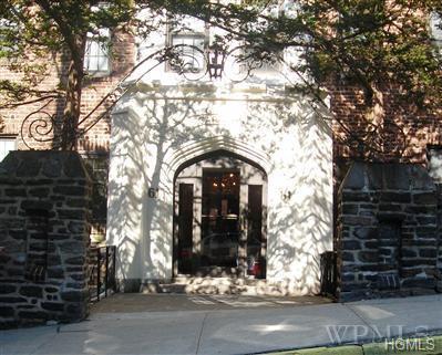 61 Grand Street - Photo 1