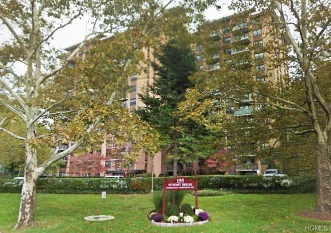 155 Ferris Avenue - Photo 1