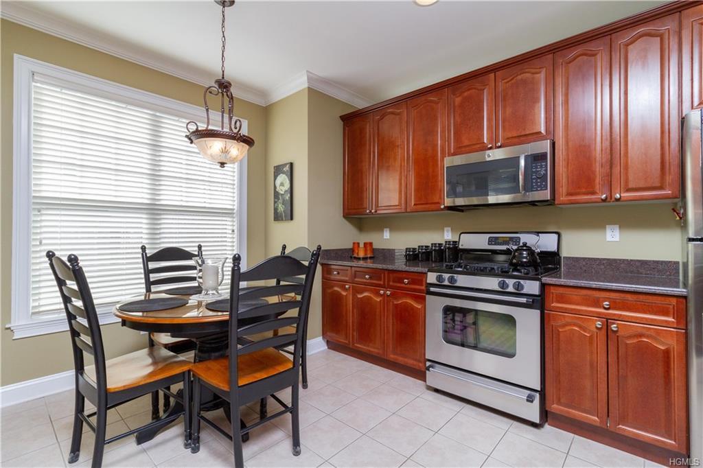 33 Maura Lane - Photo 1