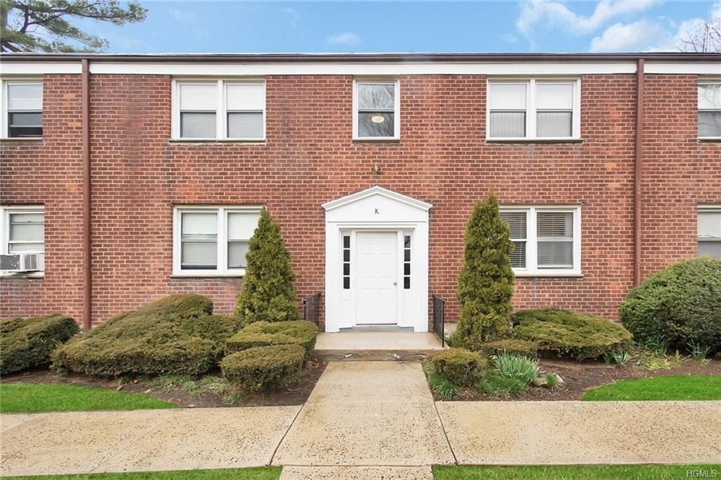 79 Broadway - Photo 1