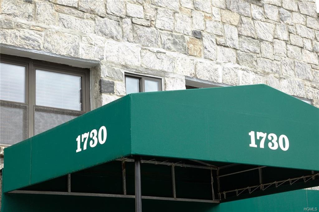1730 Central Park Ave Avenue - Photo 1