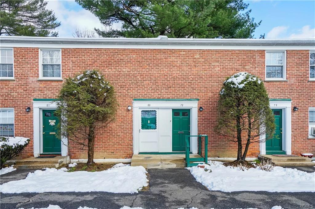 190 Pinewood Road - Photo 1