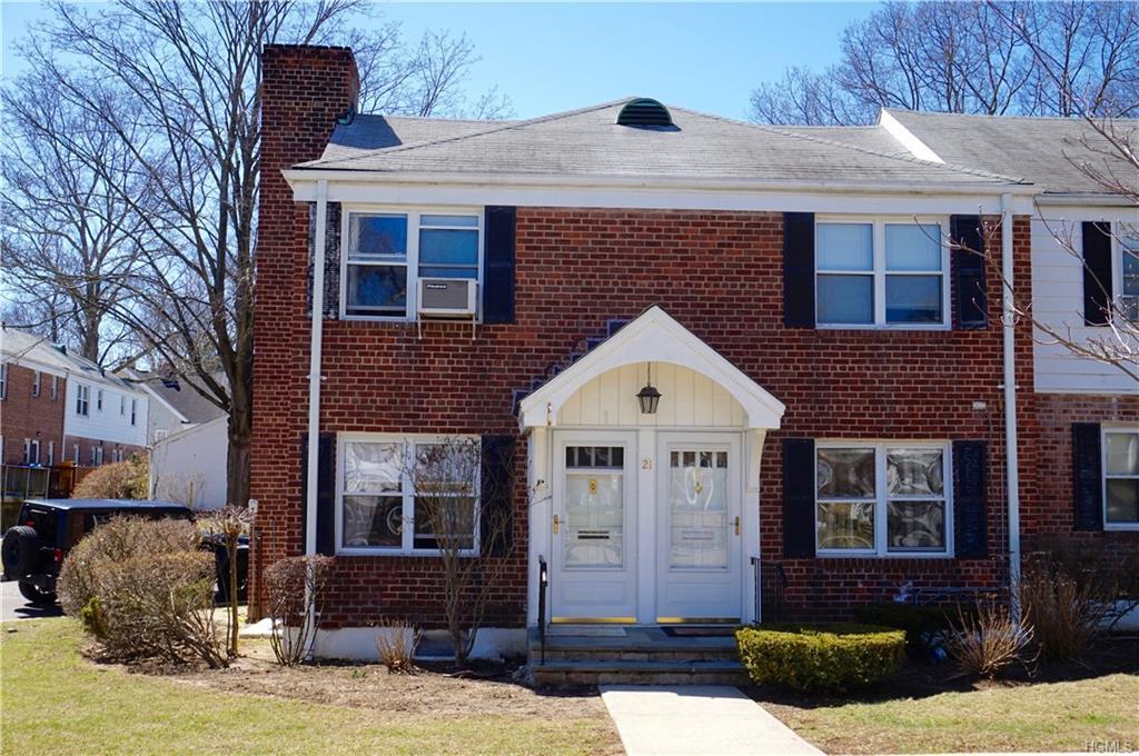 21 Peck Avenue - Photo 1