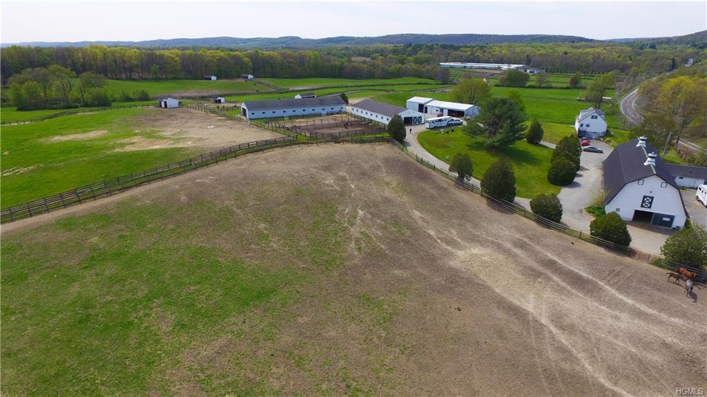1541 St Hwy 211 - Photo 1