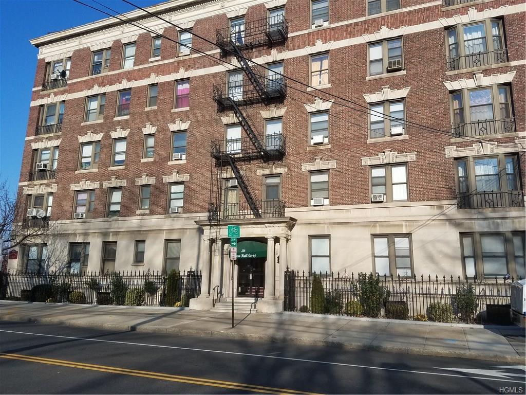 36 Echo Avenue - Photo 1