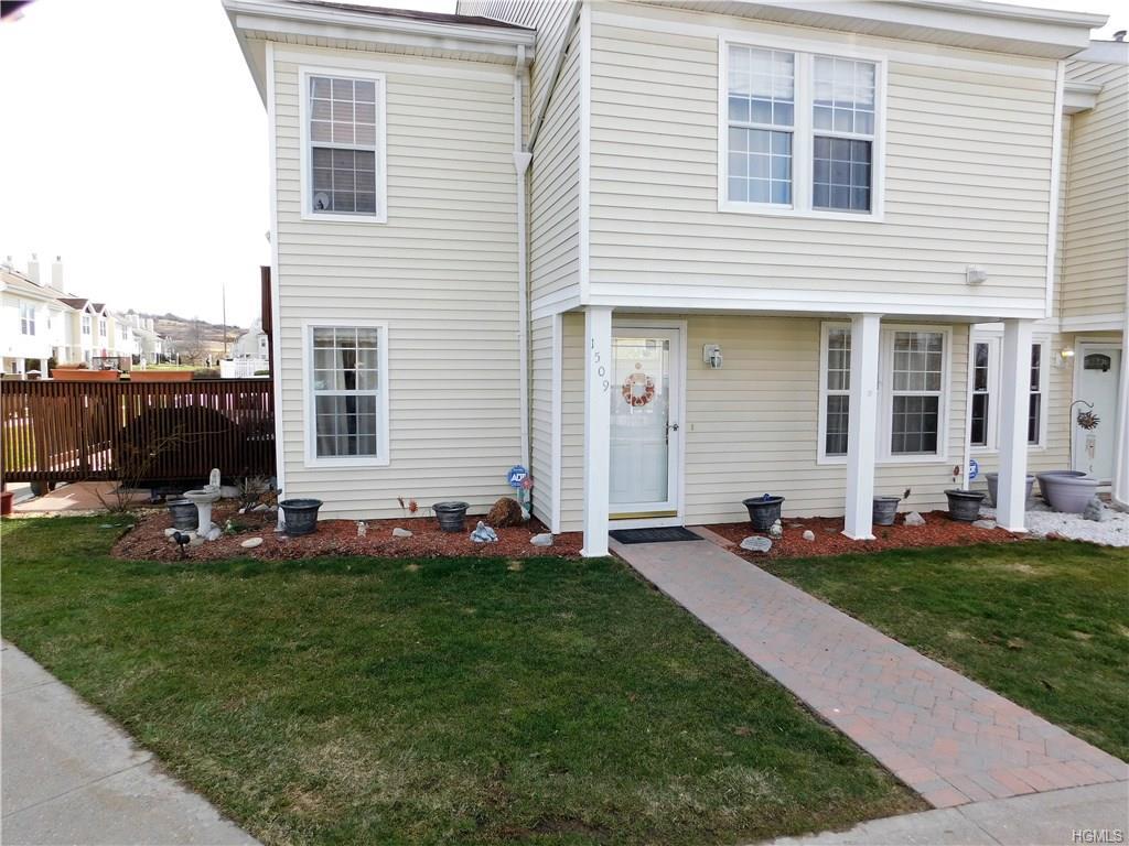 1509 Whispering Hills - Photo 1
