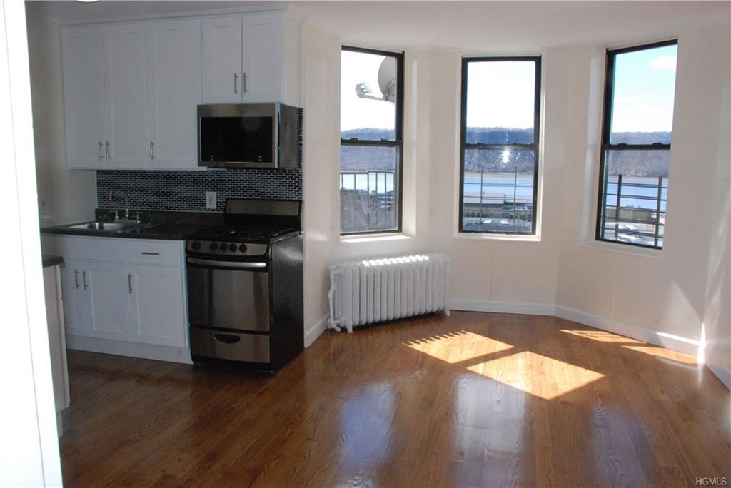 142 Woodworth Avenue - Photo 1