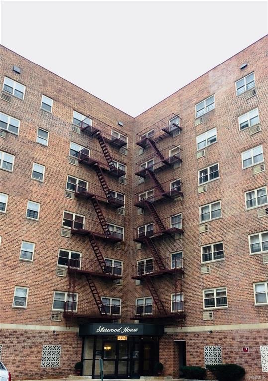 20 Secor Place - Photo 1