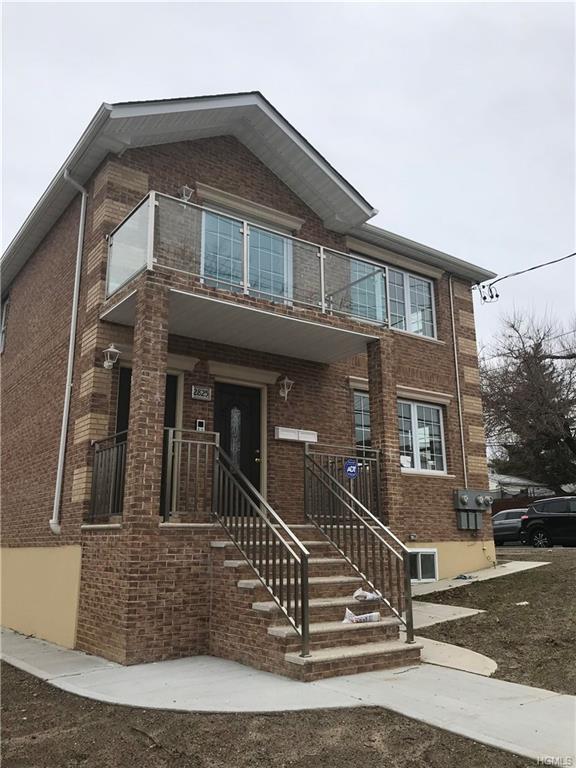 317 Swinton - Photo 1