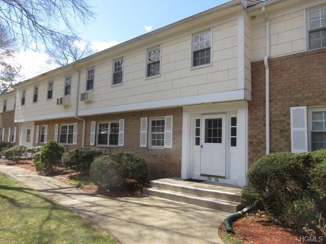 114 Parkside Drive - Photo 1