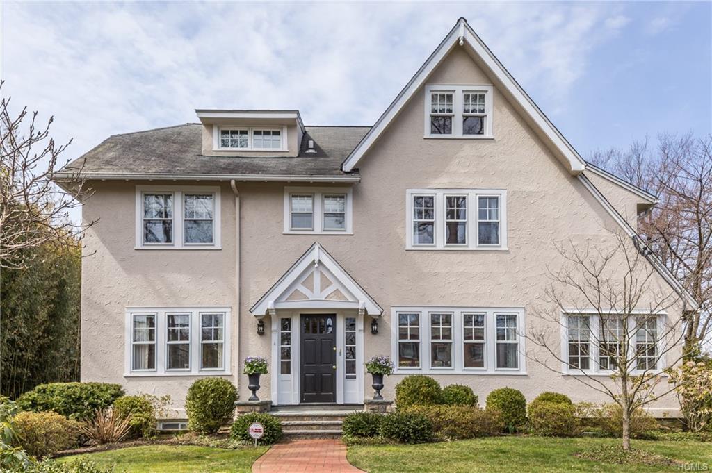 5 Greenfield Avenue - Photo 1