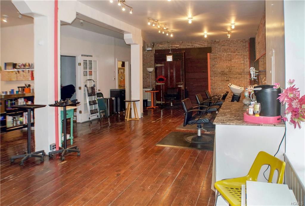 12 Front Street - Photo 1