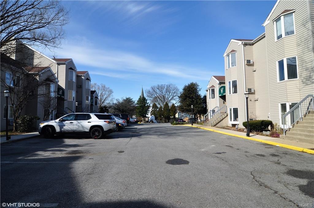 152 Tier Street - Photo 1