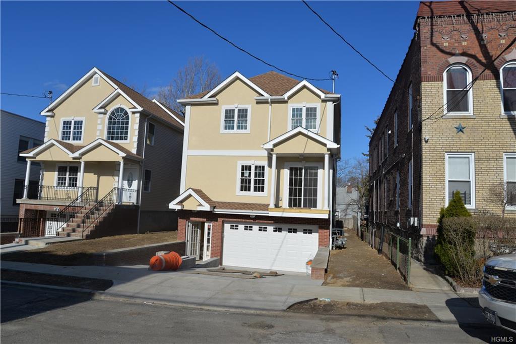 549 11th Avenue - Photo 1