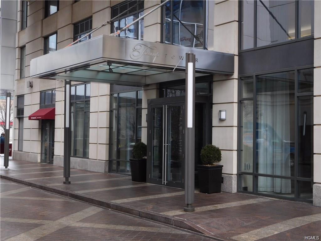 10 City Place - Photo 1