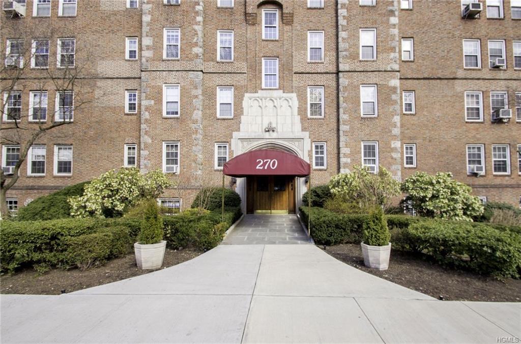 270 Bronxville Road - Photo 1
