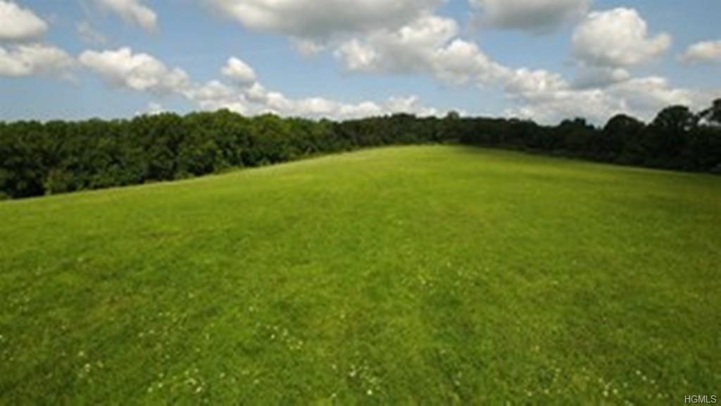 37 Quaker Hill Road - Photo 1