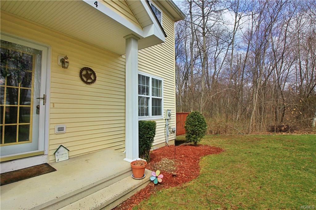 129 Stringham Road - Photo 1